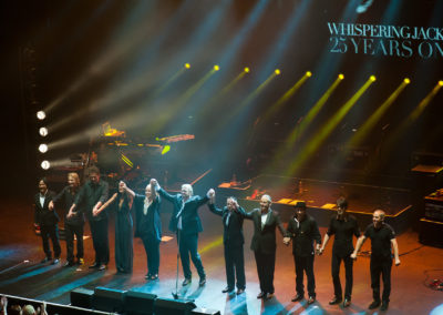 Lindsay Field John Farnham Concert
